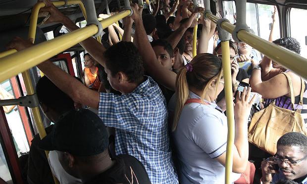 Três em cada quatro brasileiros não planejam gastos com transporte