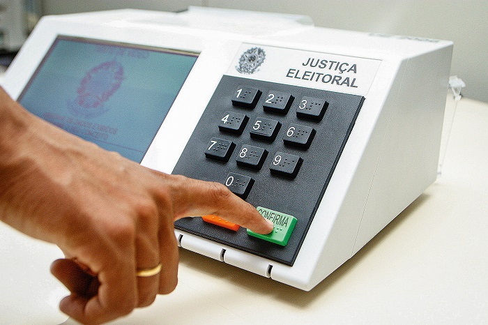 TSE vai comprar 180 mil urnas eletrônicas para eleições de 2020