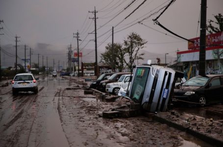 Número de mortos na passagem do tufão Hagibis no Japão passa de 50