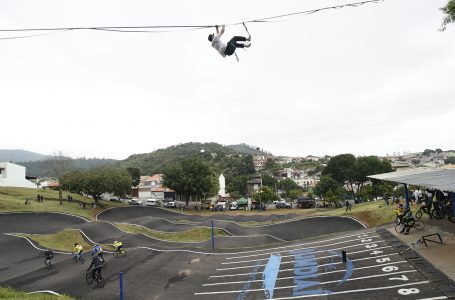 Prefeitura de Jundiaí entrega Pista Multiuso para Esportes Radicais na Vila Maringá