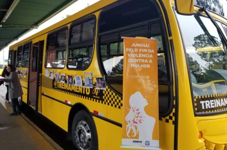 Terminais de ônibus recebem campanha contra violência à mulher em Jundiaí