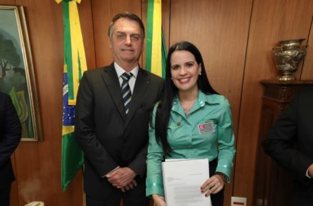 Deputada faz moção ao presidente Jair Bolsonaro para garantir direito de aposentadoria às pessoas com síndrome de pós-poliomielite