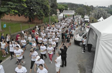 Corrida da Uva leva 1300 atletas aos parreirais do Traviú em Jundiaí