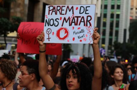 Violência contra a mulher: Brasil tem leis progressistas, mas ainda enfrenta barreiras culturais