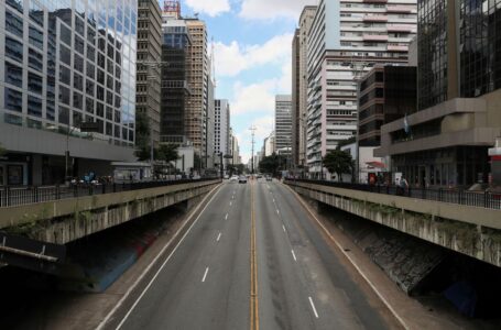 Feriado: Doria pede que população não vá para litoral e fique em casa