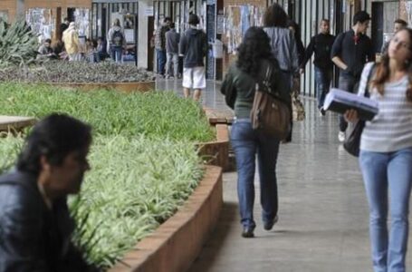 Mapa do Ensino Superior aponta maioria feminina e branca