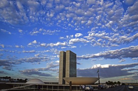 Parlamentares debatem Fundeb e desafios da educação no pós-pandemia