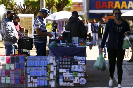 Cerca de 1,6 milhão voltou a procurar emprego, diz IBGE