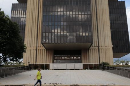 Mercado financeiro aumenta estimativa de inflação para 1,94% este ano