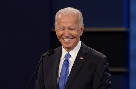 Biden vira sobre Trump e passa a liderar na Geórgia