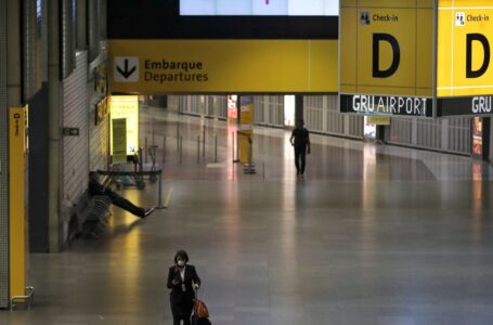 Três aeroportos brasileiros terão postos de vacinação contra covid-19